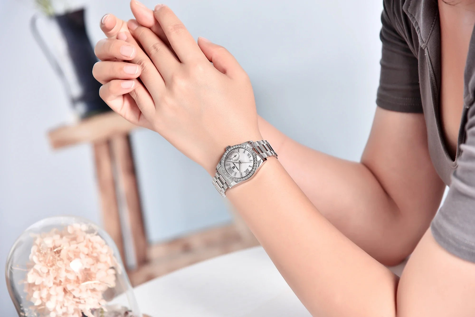 Klocka Lovisa (elegant damklocka 32 mm med safirglas & vattenskydd)