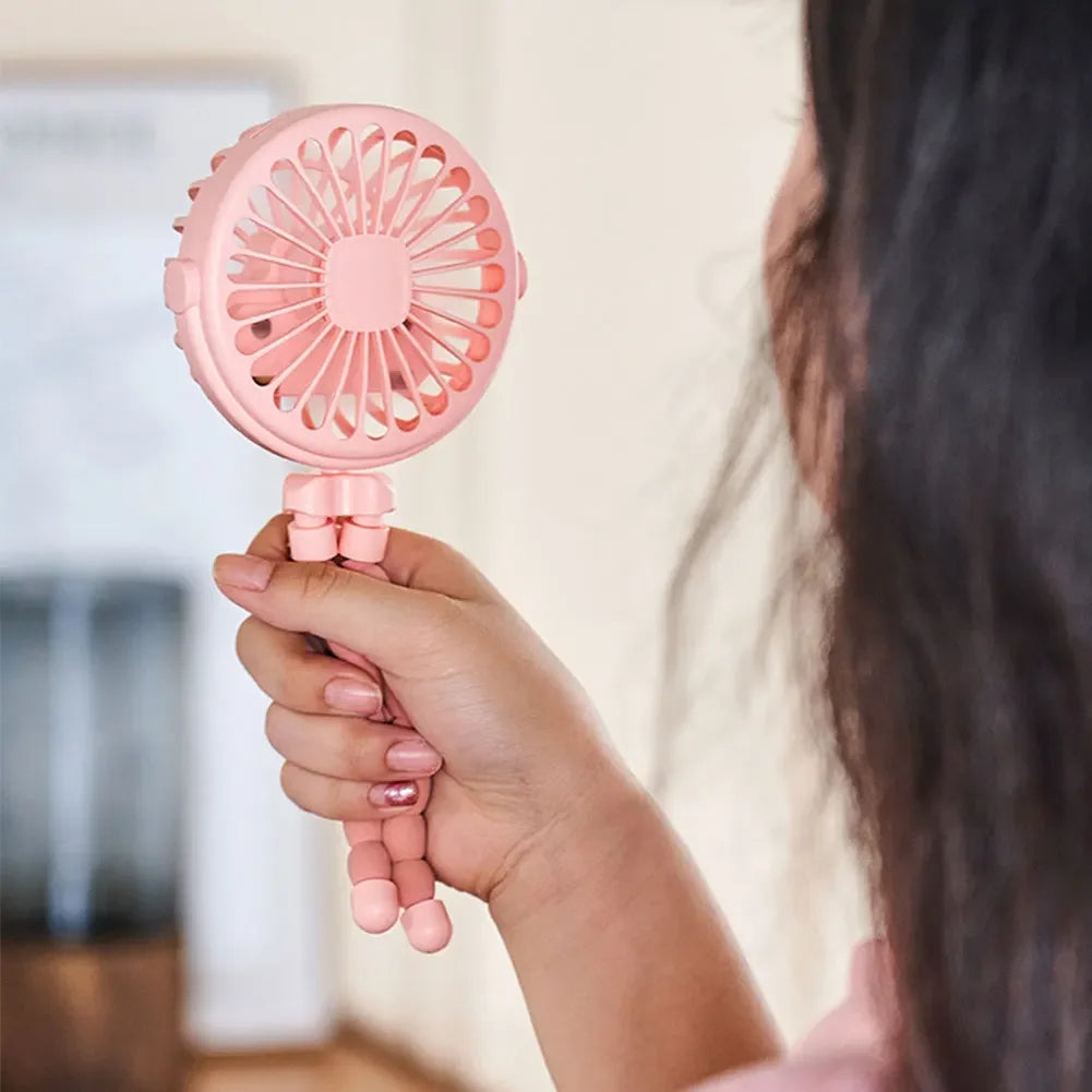 Minituuletin jalustalla – USB- ja akkukäyttöinen rattaisiin ja turvaistuimeen