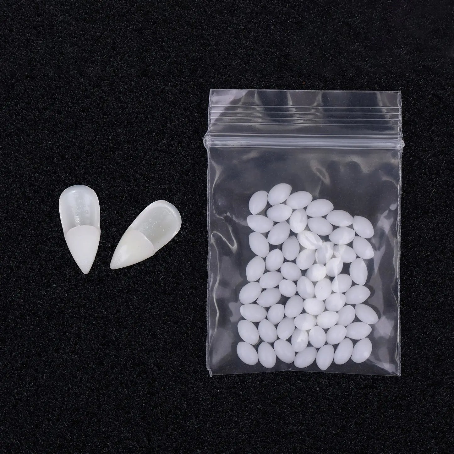 Vampyrtänder halloween – löständer med lim för cosplay & fest