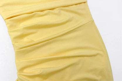 Sommarklänning – axelbandslös festklänning med slits