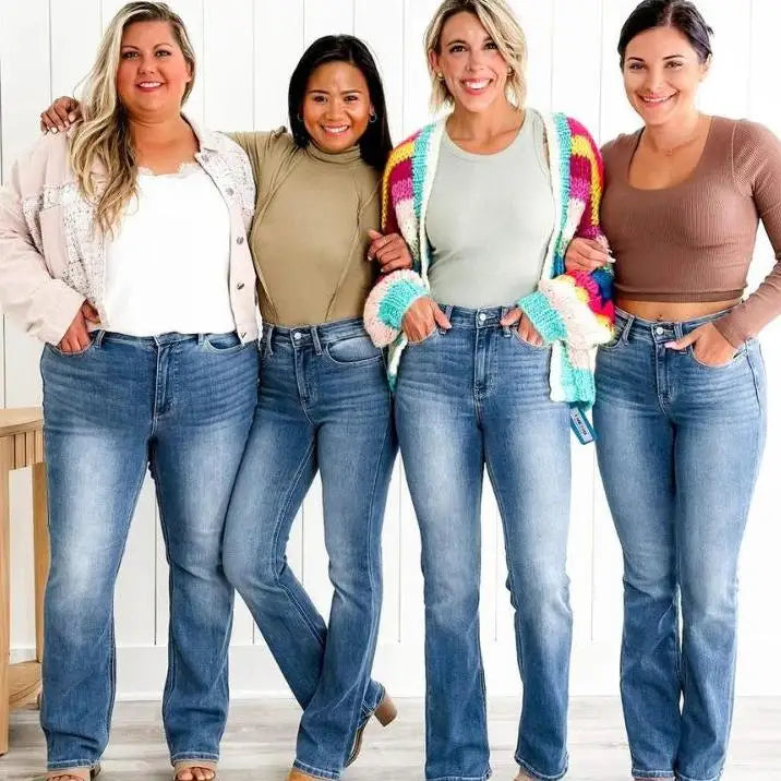 StretchJeans™ – Högmidjade Blå Jeans med Mjuk Passform