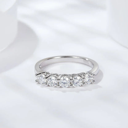 Evighetsring med sten – 4 mm