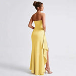 Sommarklänning – axelbandslös festklänning med slits