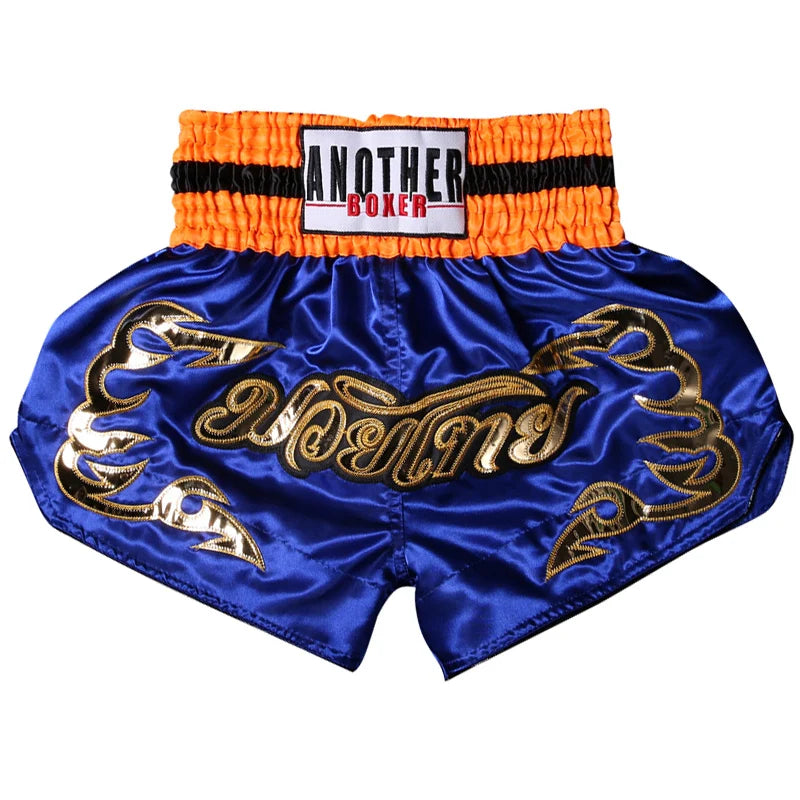 Muay Thai shorts – broderade kickboxningsshorts för vuxna & barn