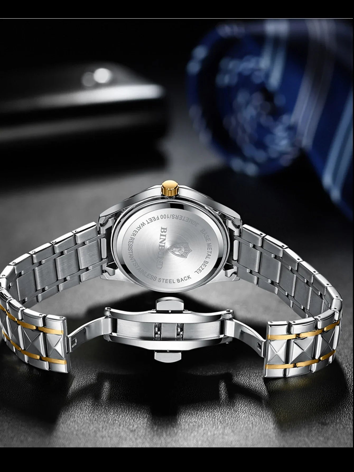 Klocka Ingrid (damklocka i silverfärg med datum & vattenskydd)