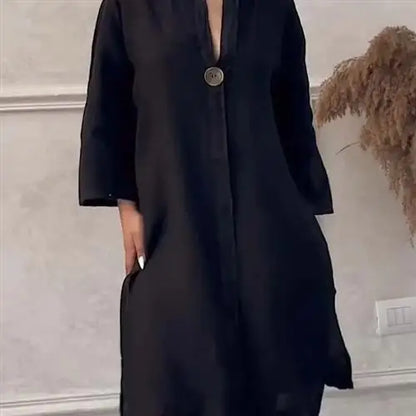 Damklänning i linne – lång skjortklänning med knappar