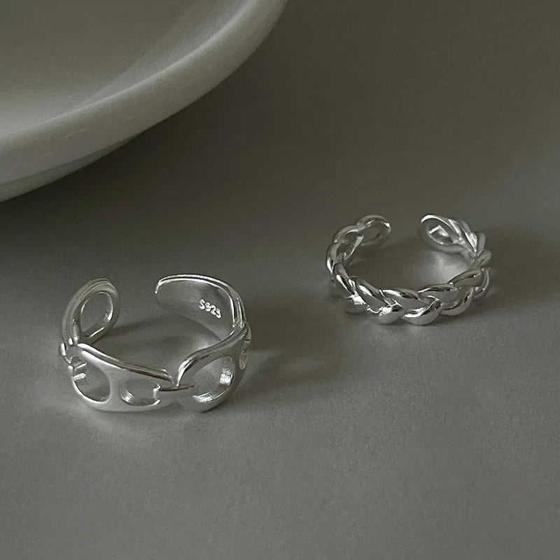 Ring Sanna (handgjord ring med oregelbundna vattendroppar & korsdesign)