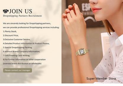 Klocka Agnes (kvadratisk damklocka i guldfärg – stilren design)