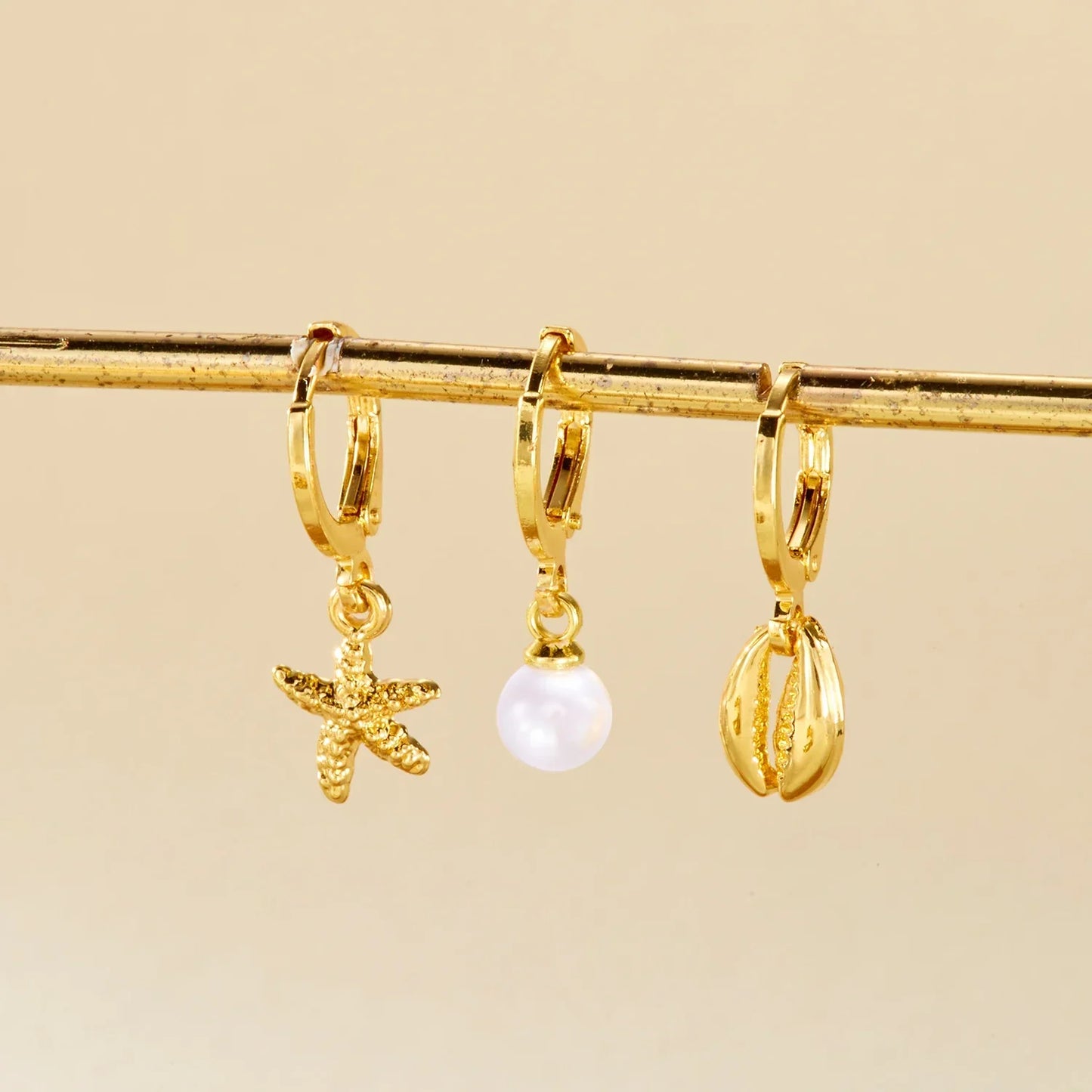 Örhängen Elin (3-pack med snäcka, sjöstjärna & pärlor – boho strandstil)
