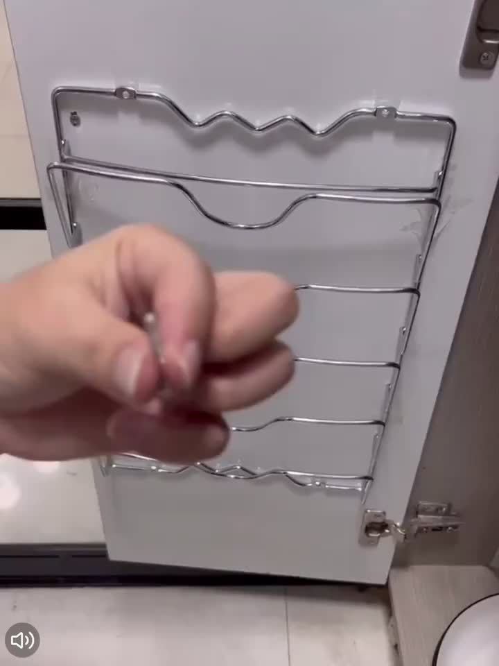 LockStäll™ – Väggmonterad Kastrullocksförvaring