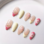 FloraTips™ – Eleganta Mandelnaglar med Blommor & Fjärilar (10-pack)