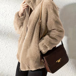 Damjacka röd – mjuk fuskpäls med dragkedja